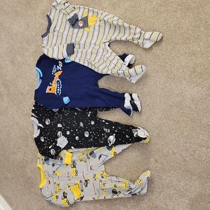 Zippered Sleeper Bundle Size 12 months